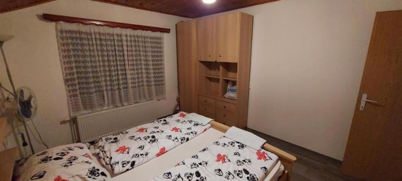 Oaza Deli Apartamento Kulen Vakuf Exterior foto